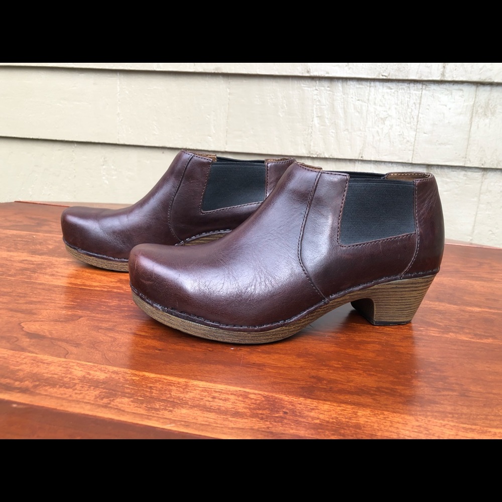 Dansko Marilyn Leather Ankle Boot Size 9.5